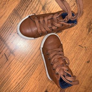Gently used size 6 toddler Cat & Jack shoes